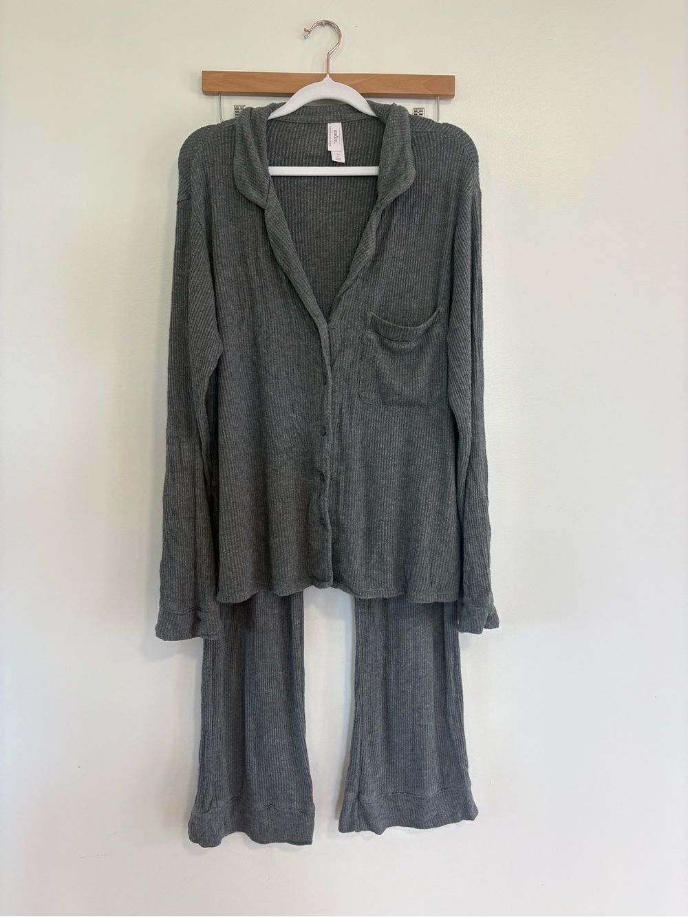 Cozy Ribbed Gray Women's Knit Pajama Set